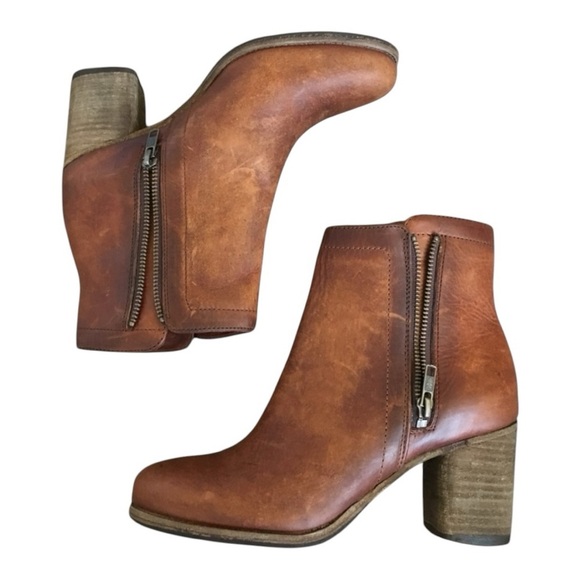 FRYE Addie Double Zipper Heeled Boot  Distressed Leather Brown Size 7.5 NWOB - Picture 4 of 12